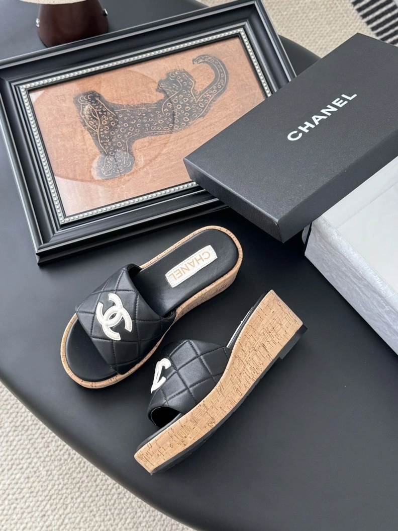 Chxnxl Slippers Trendsetting 121837