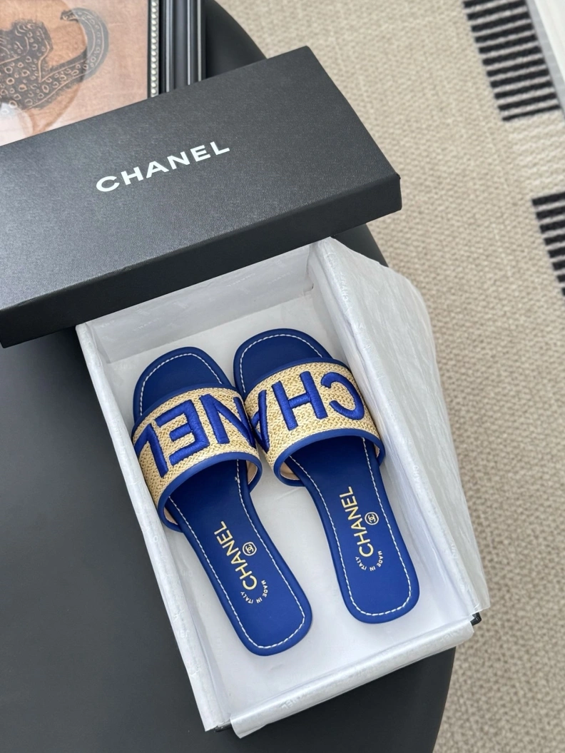StreetReady Chxnxl Slippers 121833