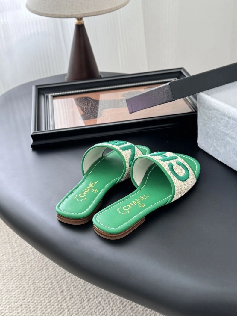 Chxnxl Slippers WellDesigned 121830