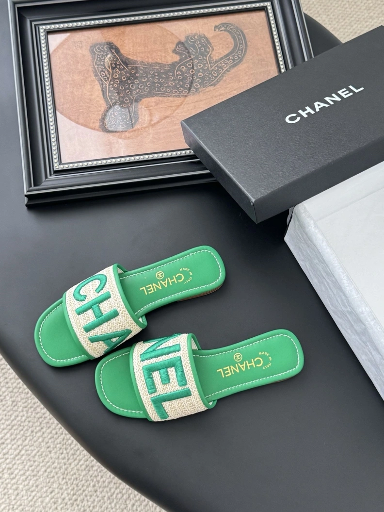 Chxnxl Slippers WellDesigned 121830