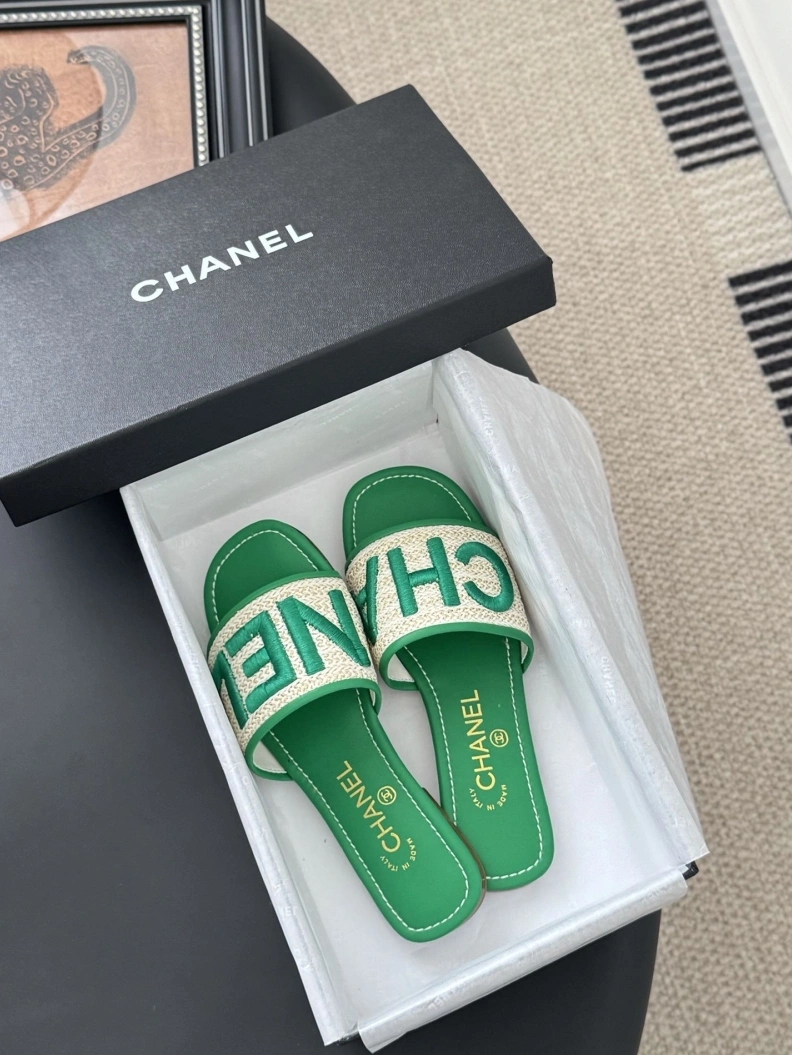 Chxnxl Slippers WellDesigned 121830