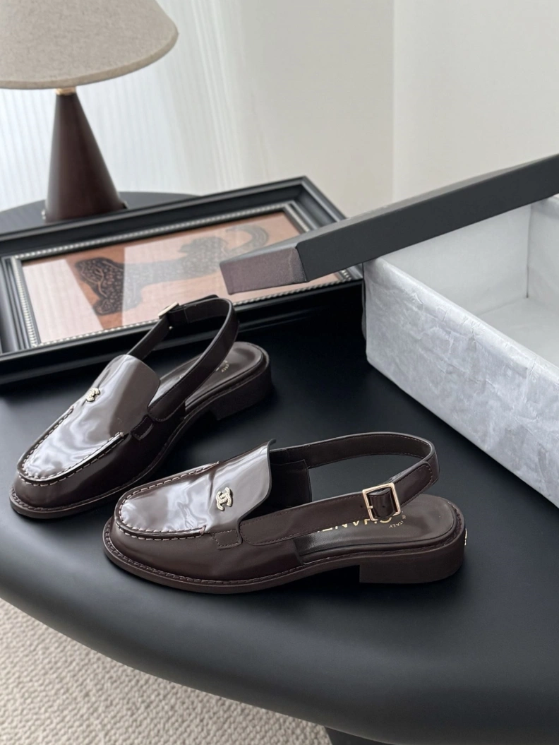Durable Chxnxl Sandals 121926