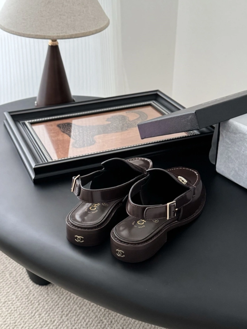 Durable Chxnxl Sandals 121926