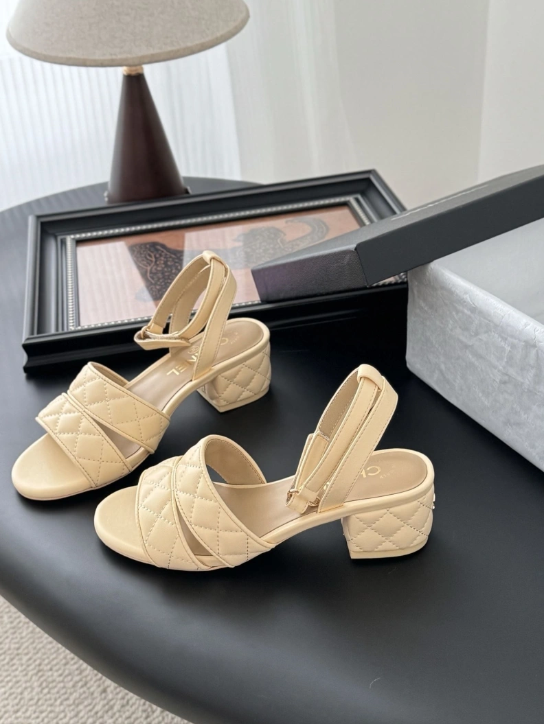 Breathable Chxnxl Sandals 121928