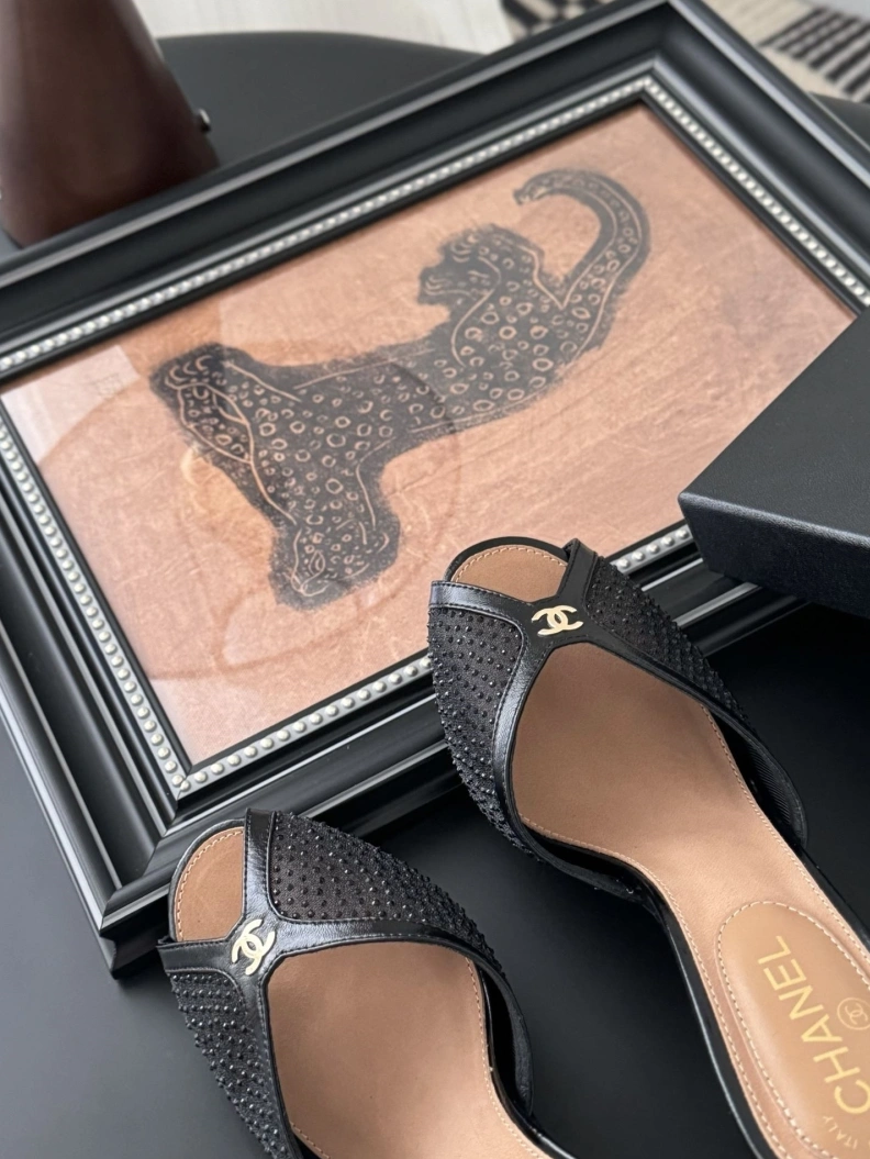 Affordable Chxnxl Sandals 121912