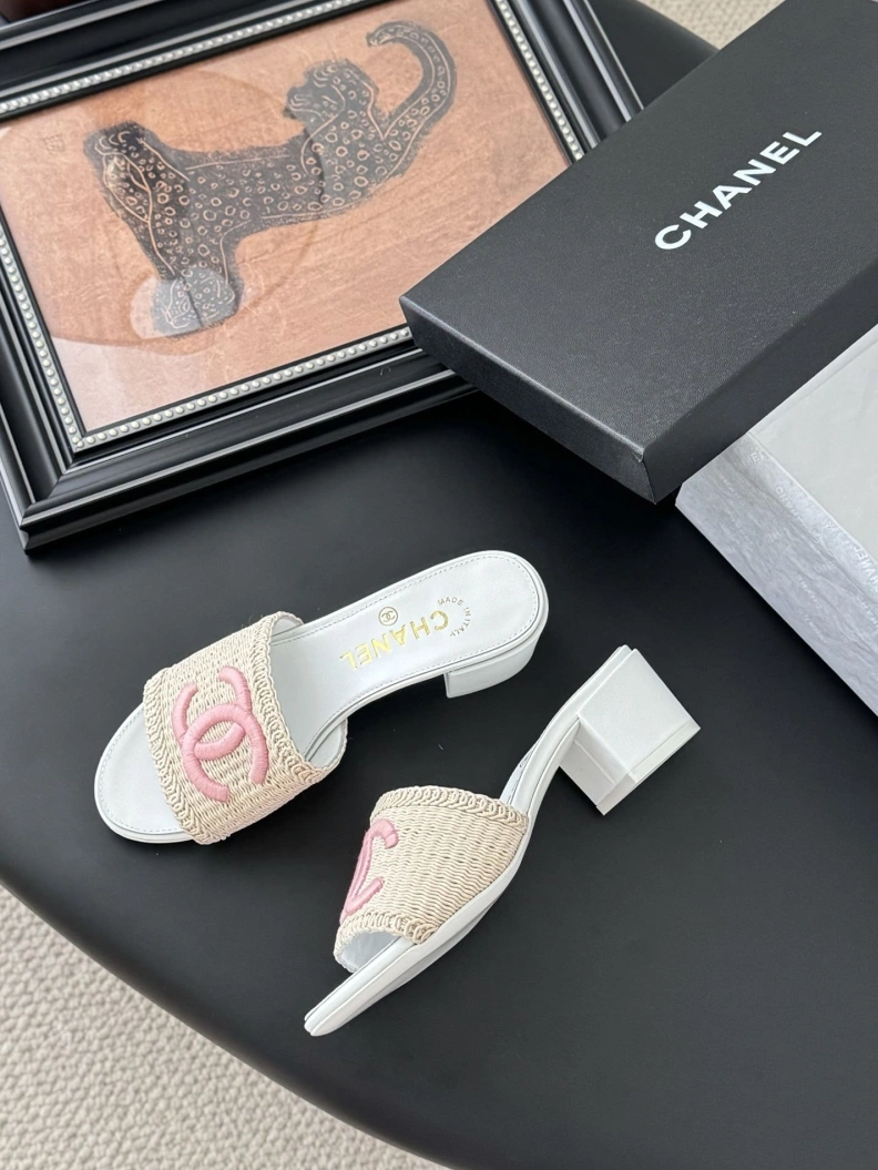 GoAnywhere Chxnxl Slippers 121808