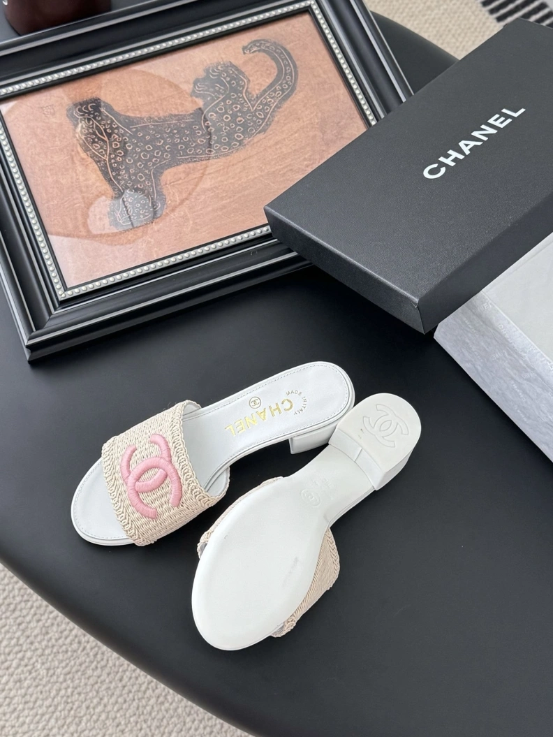 GoAnywhere Chxnxl Slippers 121808