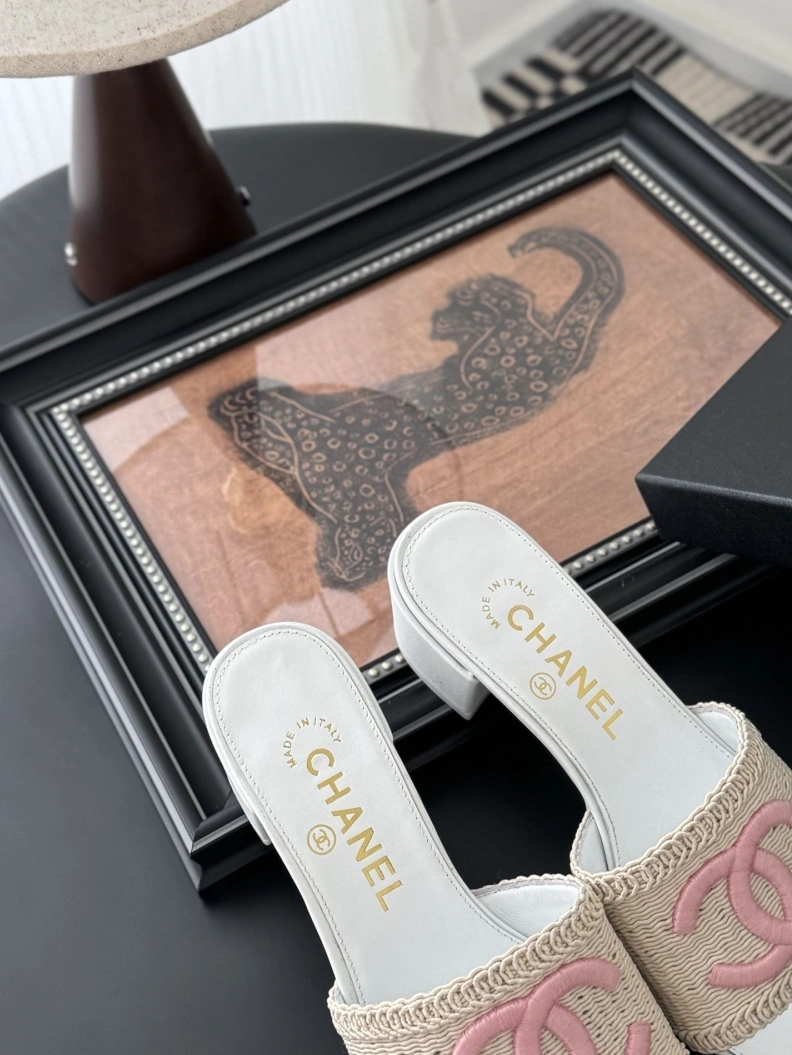 GoAnywhere Chxnxl Slippers 121808