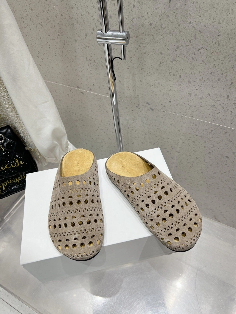 Trendy Othxr Slippers 212883