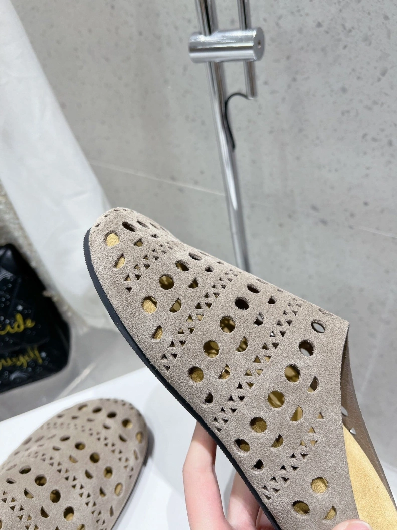 Trendy Othxr Slippers 212883