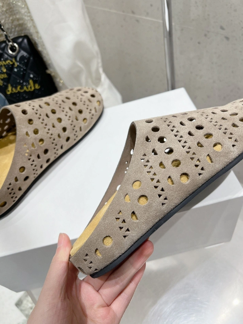Trendy Othxr Slippers 212883