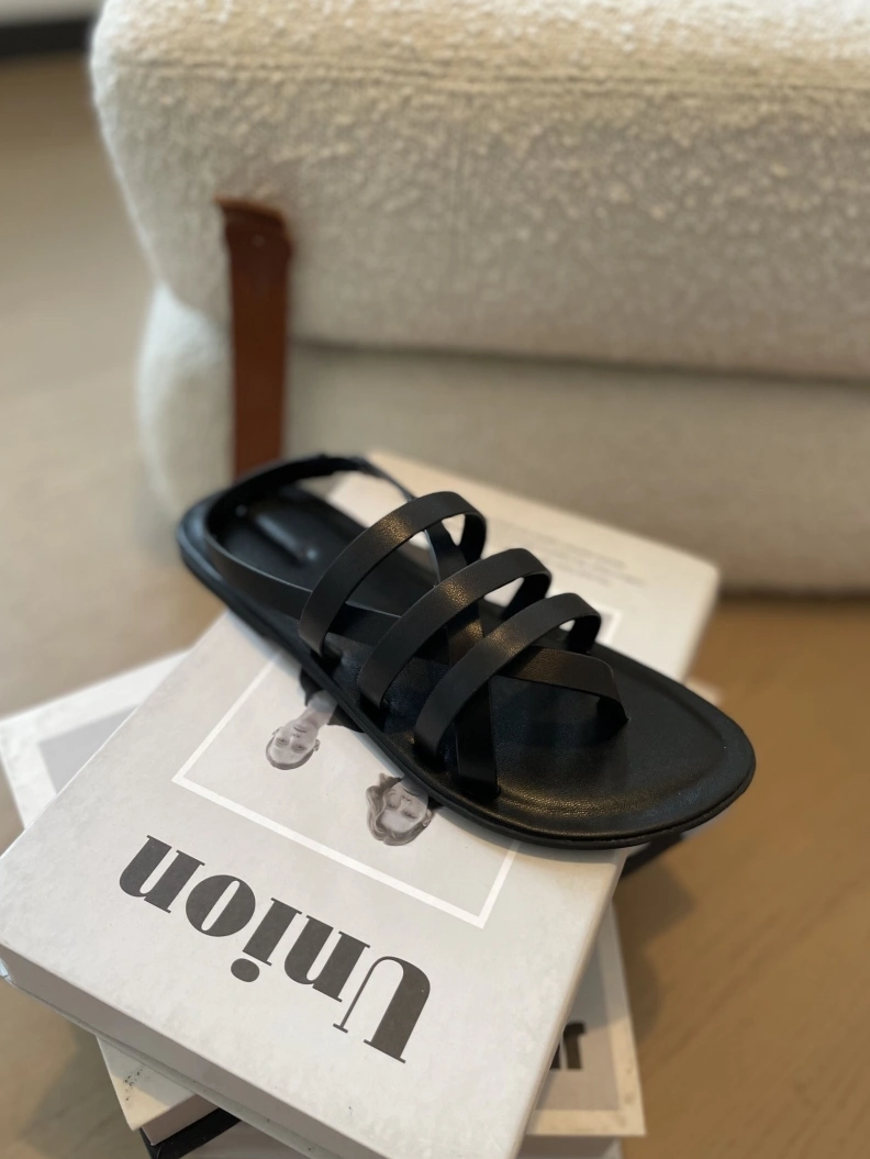 NewStyle Othxr Sandals 212920