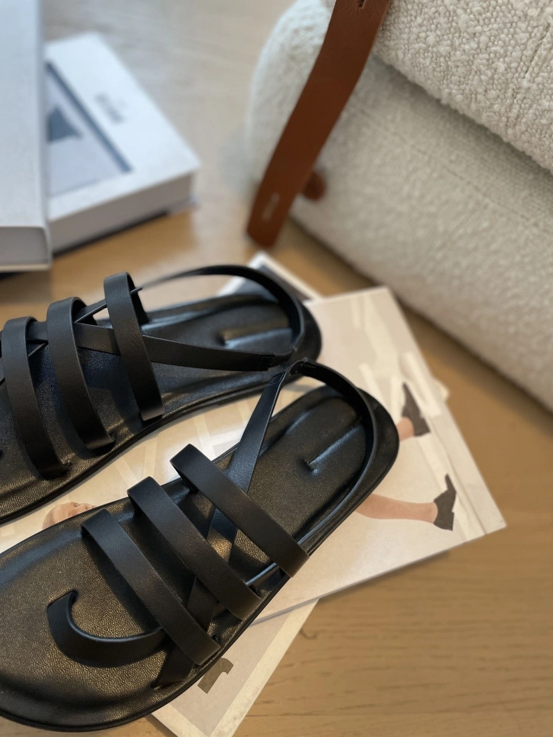 NewStyle Othxr Sandals 212920