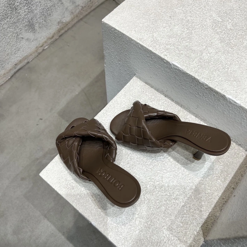 Bxttxga Vxnxta Slippers Sleek 112772