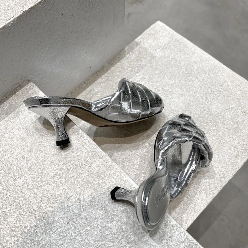 Modern Bxttxga Vxnxta Slippers 112767