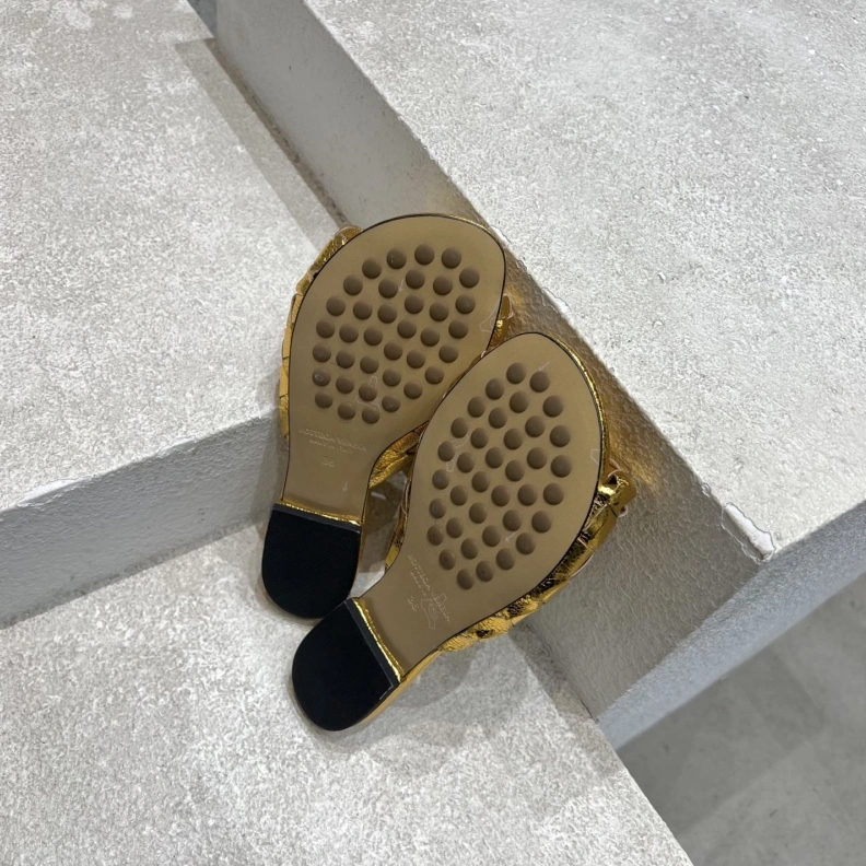 Bxttxga Vxnxta Slippers Sleek 112758