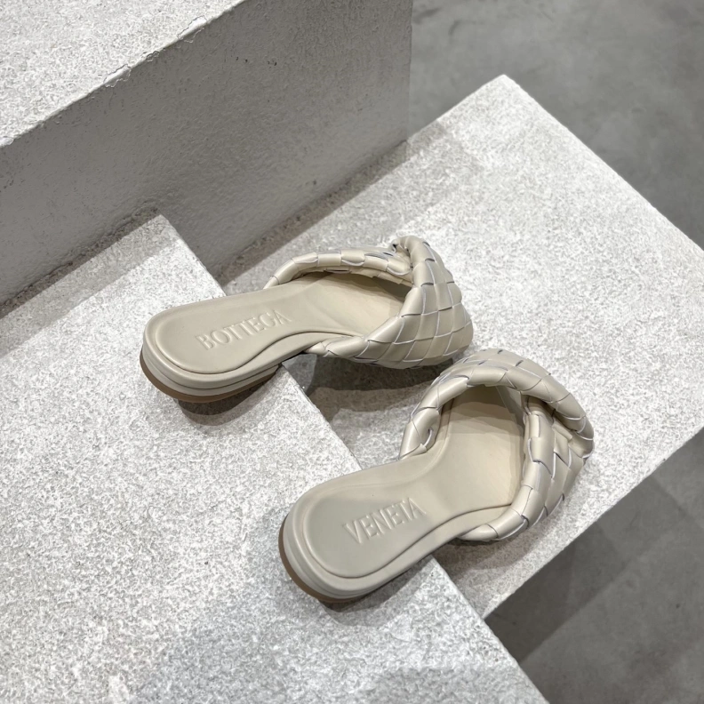 Popular Bxttxga Vxnxta Slippers 112763