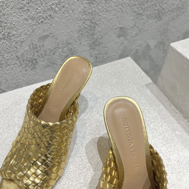 Popular Bxttxga Vxnxta Sandals 112817