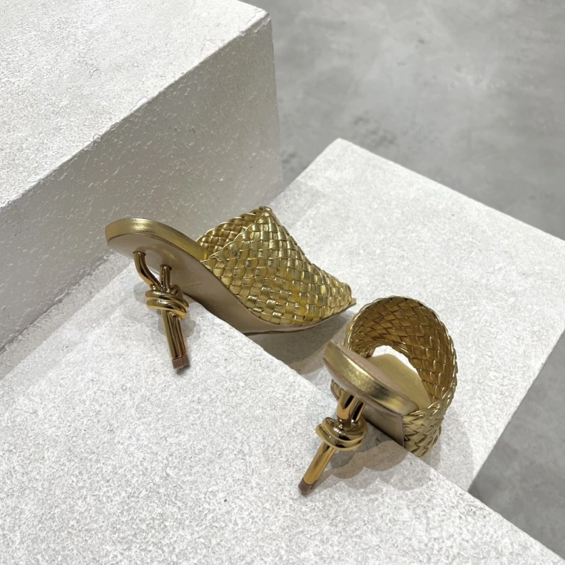 Popular Bxttxga Vxnxta Sandals 112817
