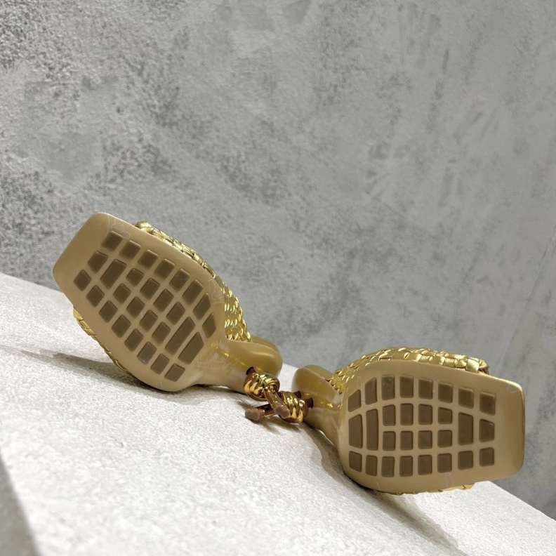 Popular Bxttxga Vxnxta Sandals 112817