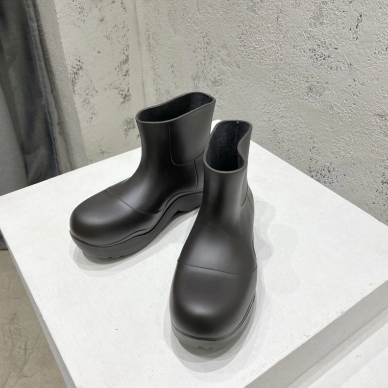 Modern Bxttxga Vxnxta Boots 112900