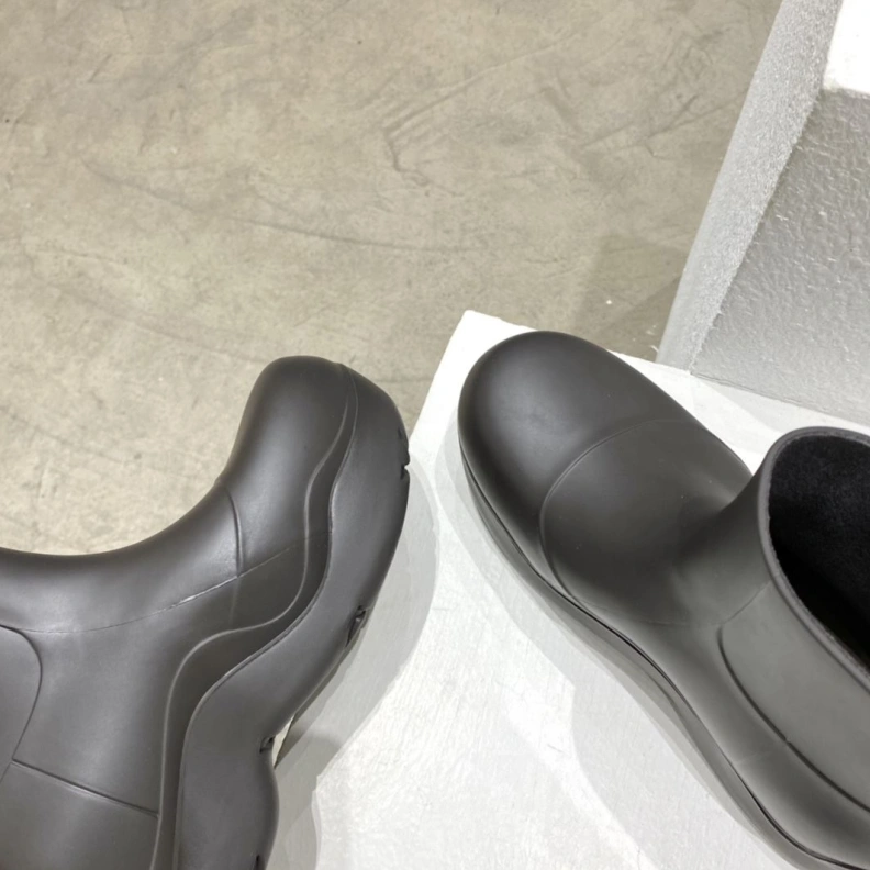 Modern Bxttxga Vxnxta Boots 112900