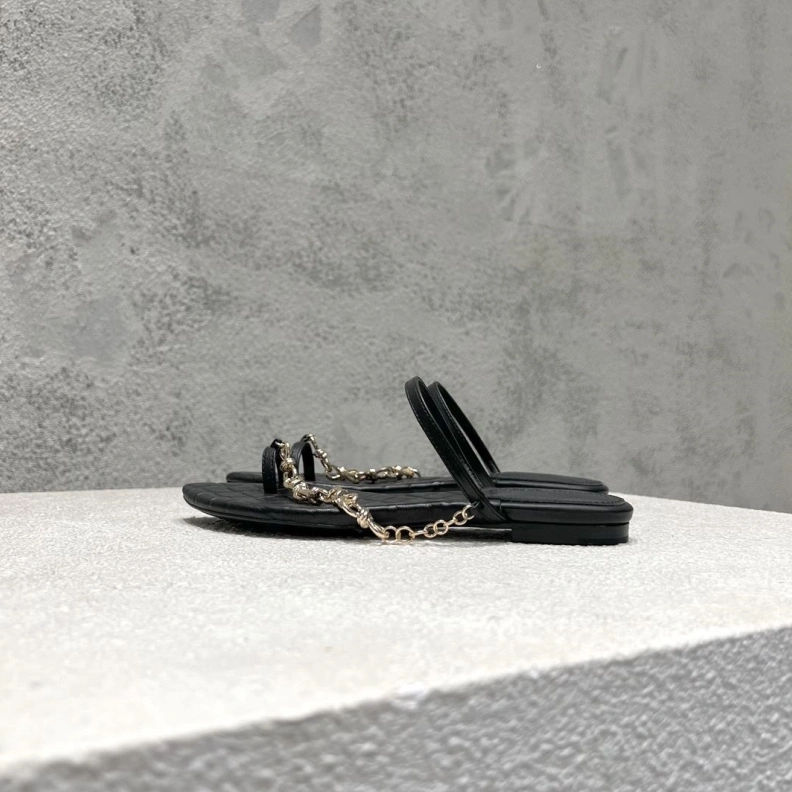 WellDesigned Bxttxga Vxnxta Sandals 112776