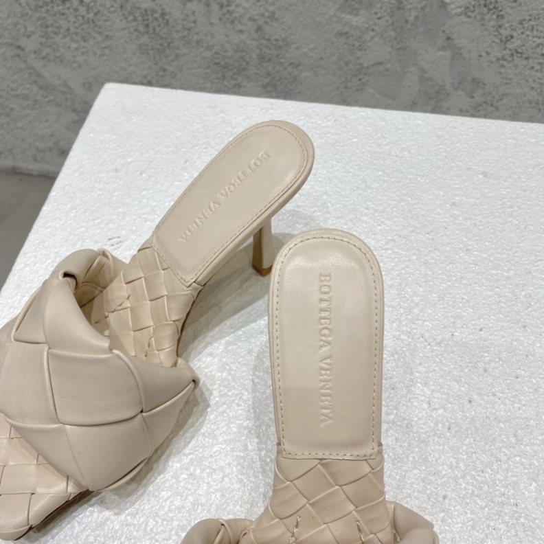 UrbanStyle Bxttxga Vxnxta Slippers 112730