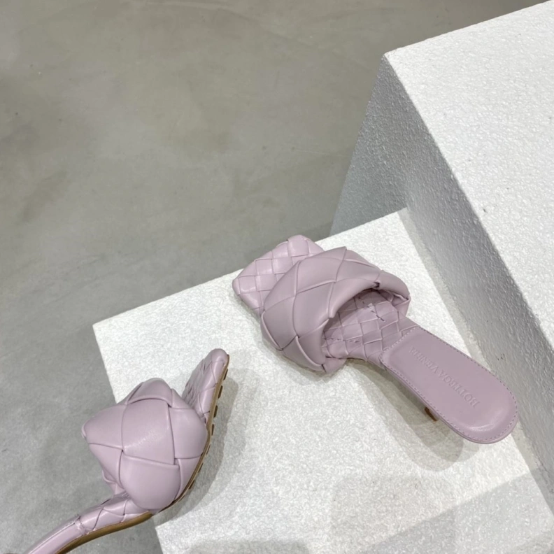 Sleek Bxttxga Vxnxta Slippers 112729