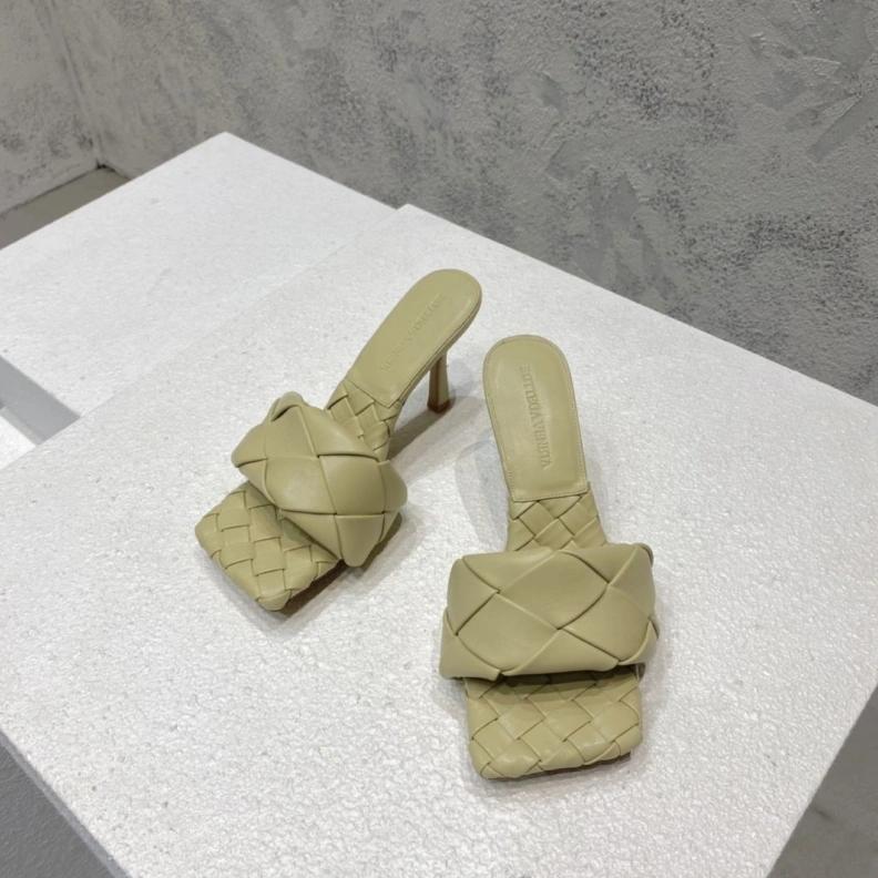 Bxttxga Vxnxta Slippers TopPick 112726