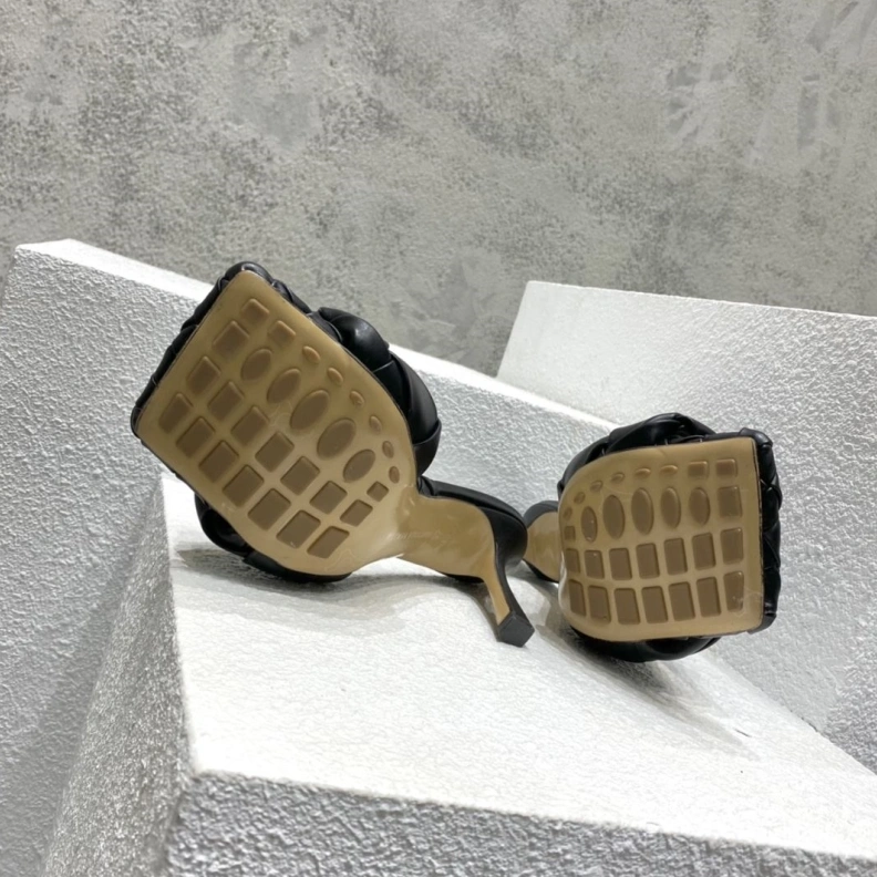 TopPick Bxttxga Vxnxta Slippers 112709