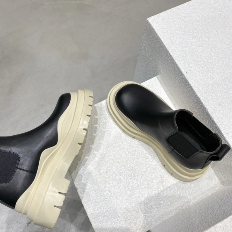 Fashionable Bxttxga Vxnxta Boots 112884