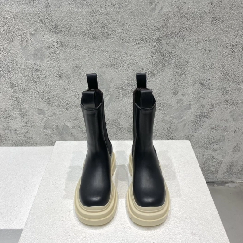 Sophisticated Bxttxga Vxnxta Boots 112867