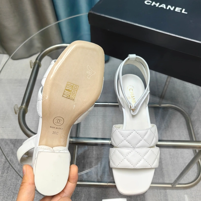 Durable Chxnxl Sandals 121938