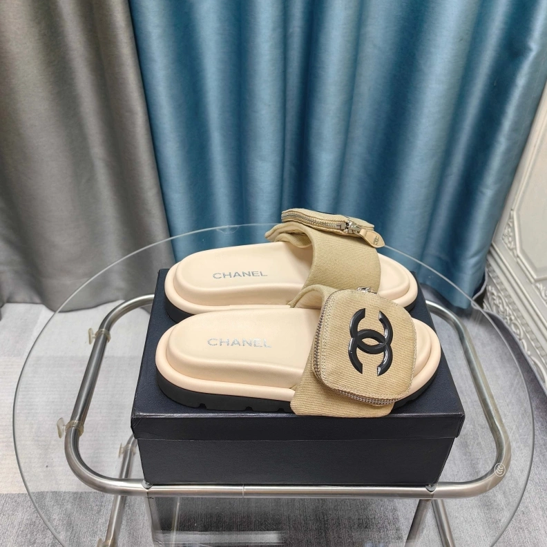 Functional Chxnxl Slippers 121799