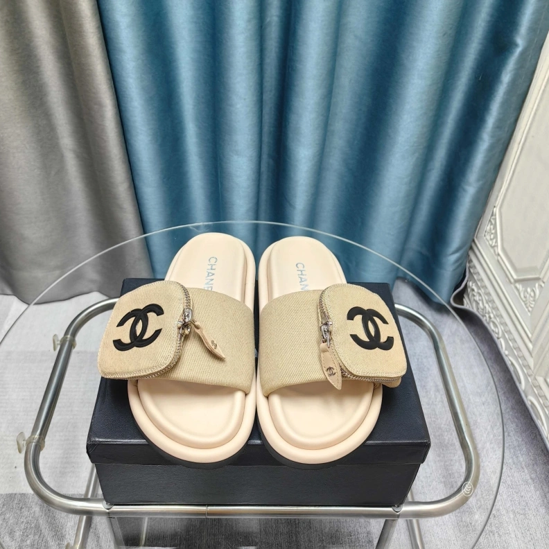 Functional Chxnxl Slippers 121799