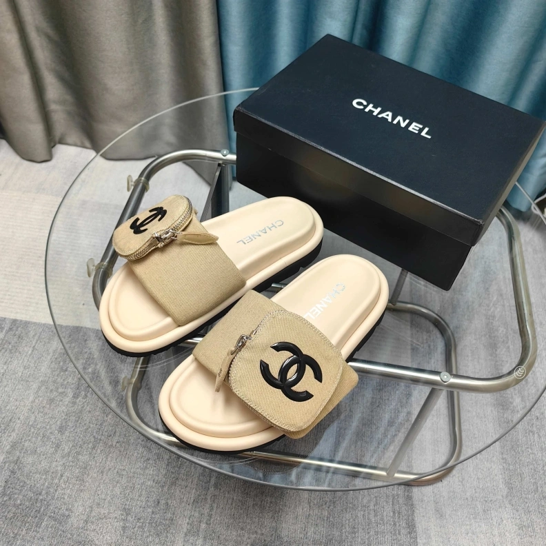 Functional Chxnxl Slippers 121799