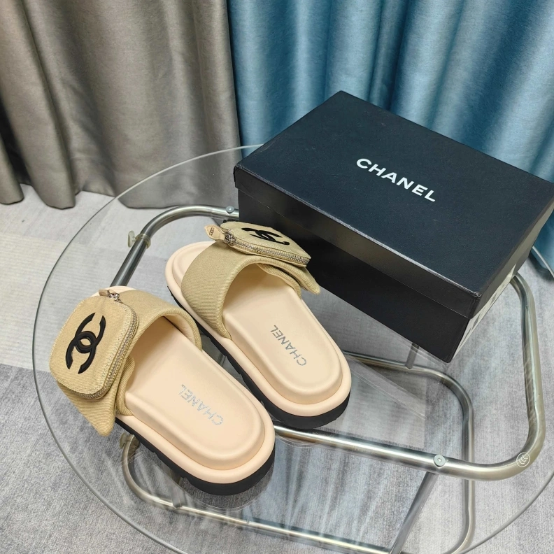 Functional Chxnxl Slippers 121799