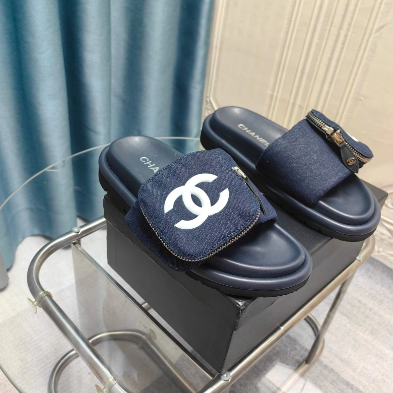 Chxnxl Slippers Compact 121810