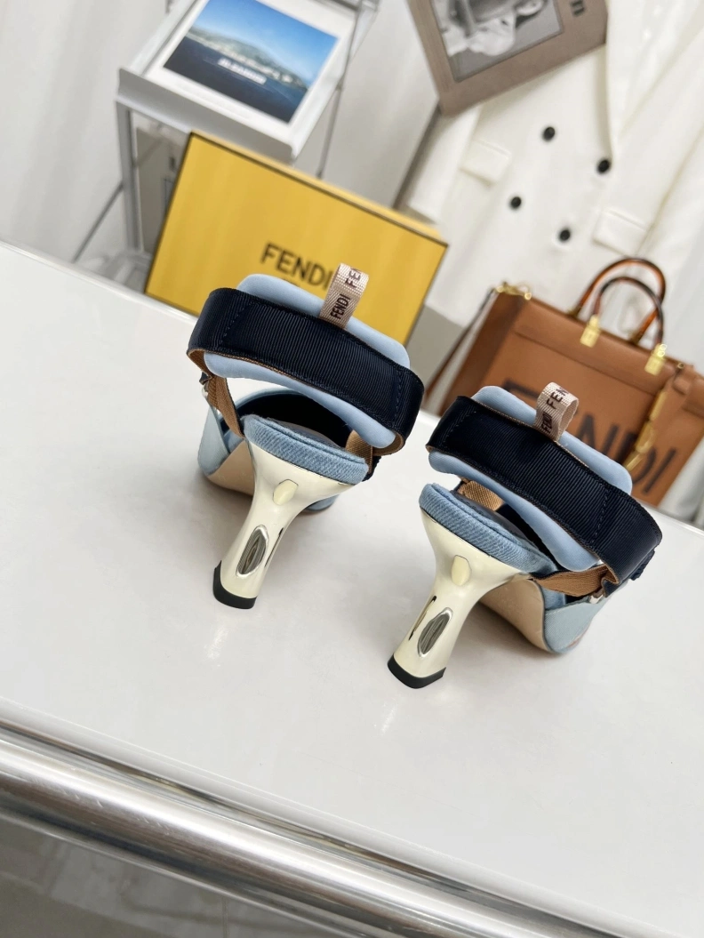 Fxndx Sandals EyeCatching 147800