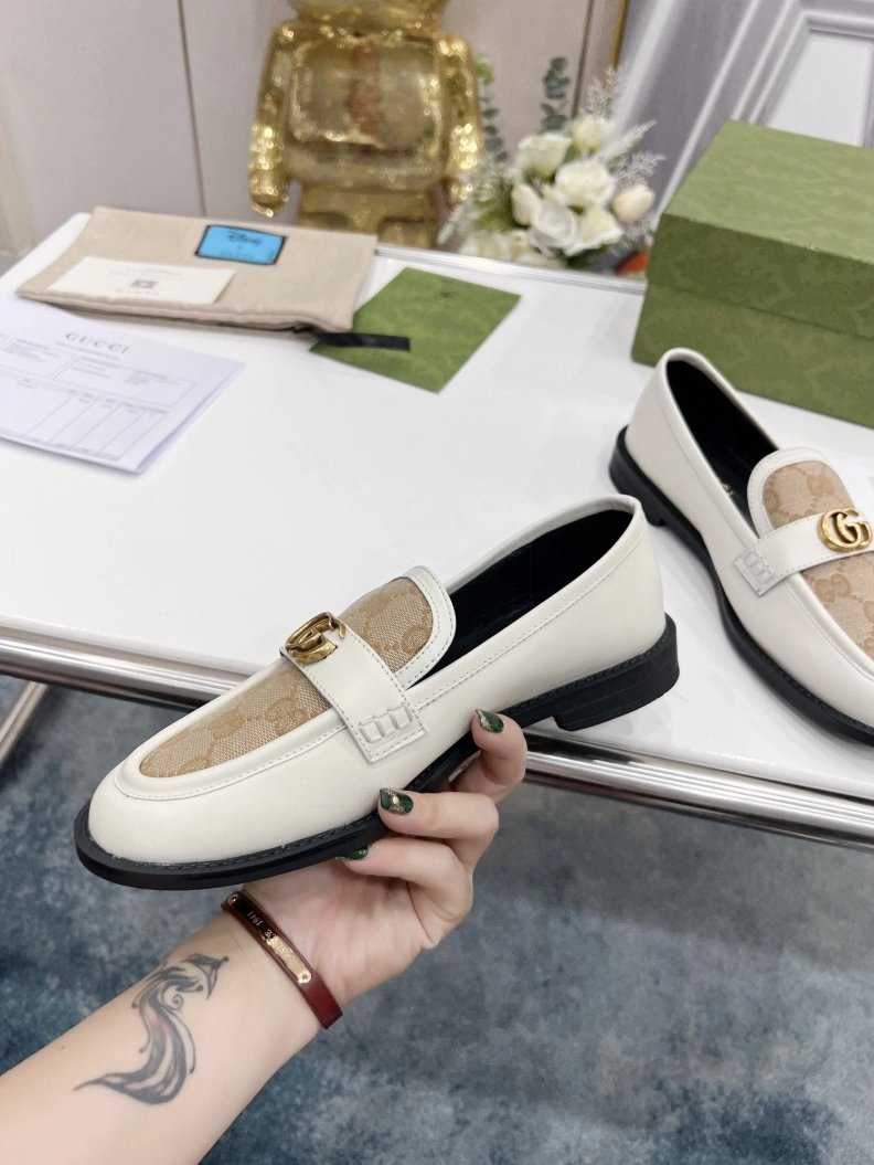Affordable Gxccx Leather Shoes 157834