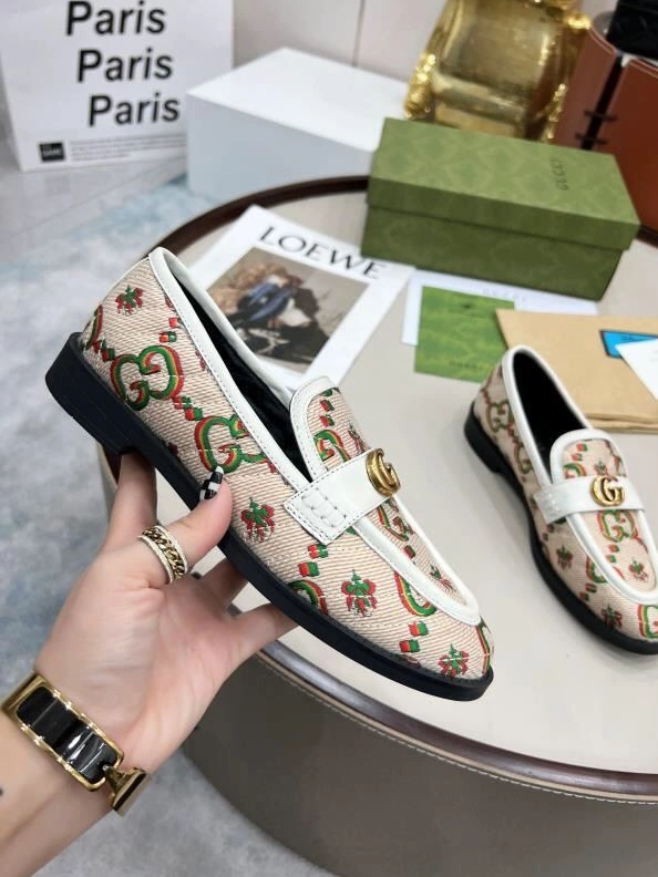 Gxccx Leather Shoes Soft 157835