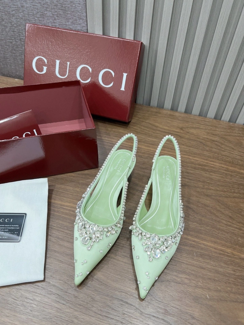 Gxccx Sandals Reliable 157831