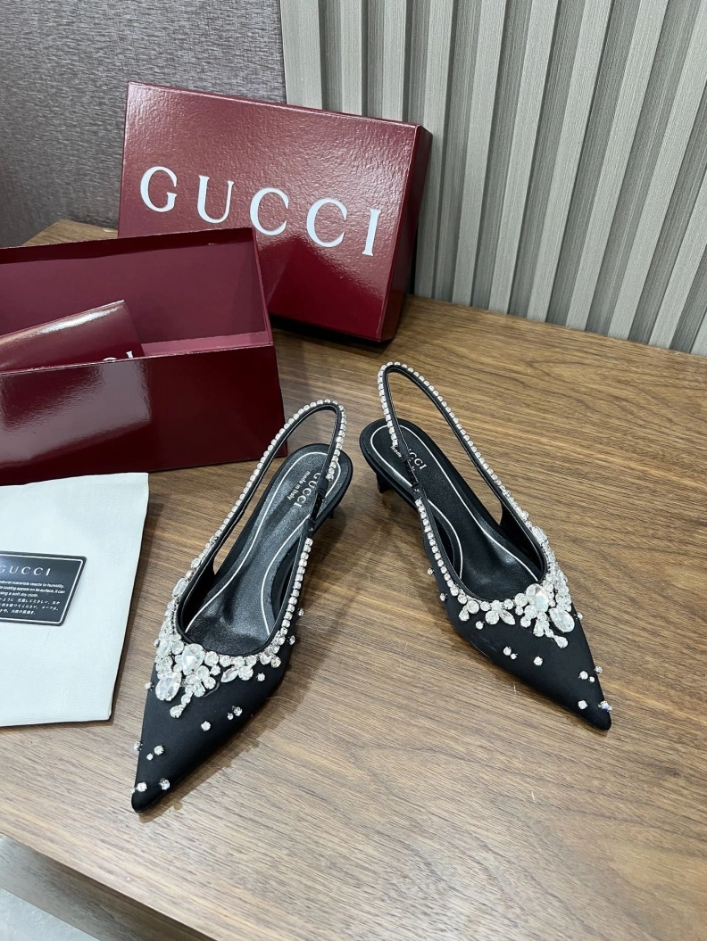Gxccx Sandals Bold 157830