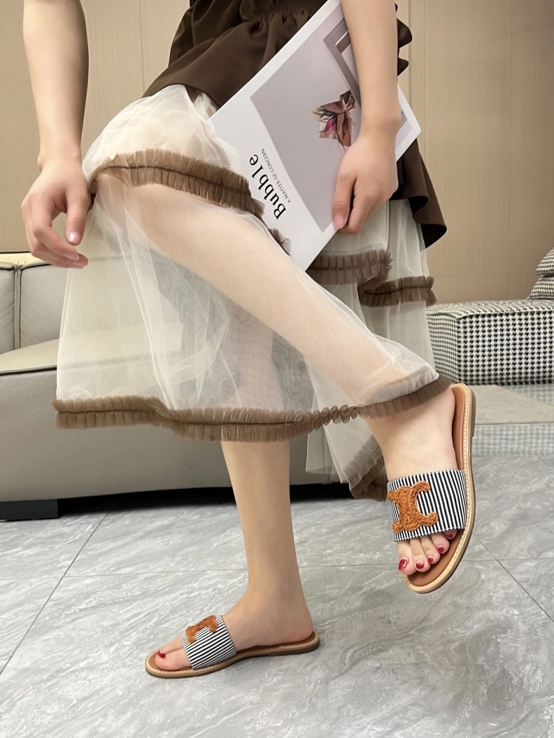 Cxlxne Slippers EasyMatch 116198