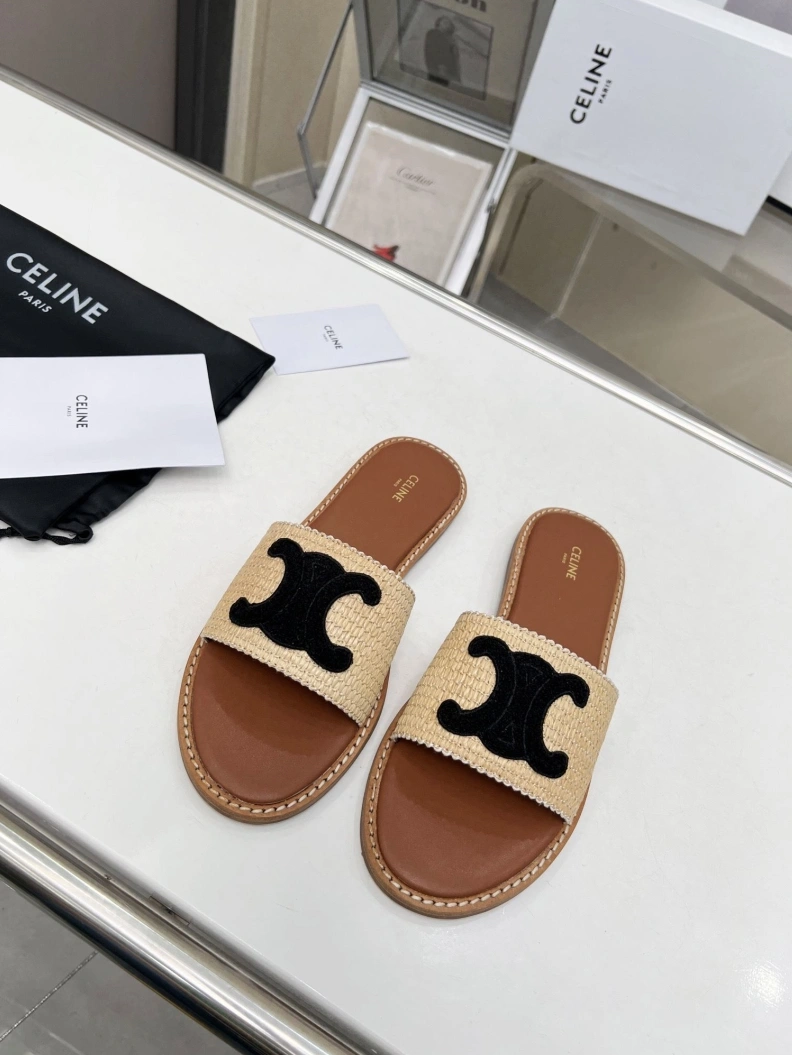Comfortable Cxlxne Slippers 116192