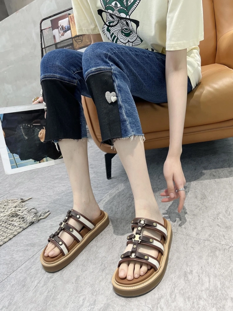 HighQuality Cxlxne Sandals 116251