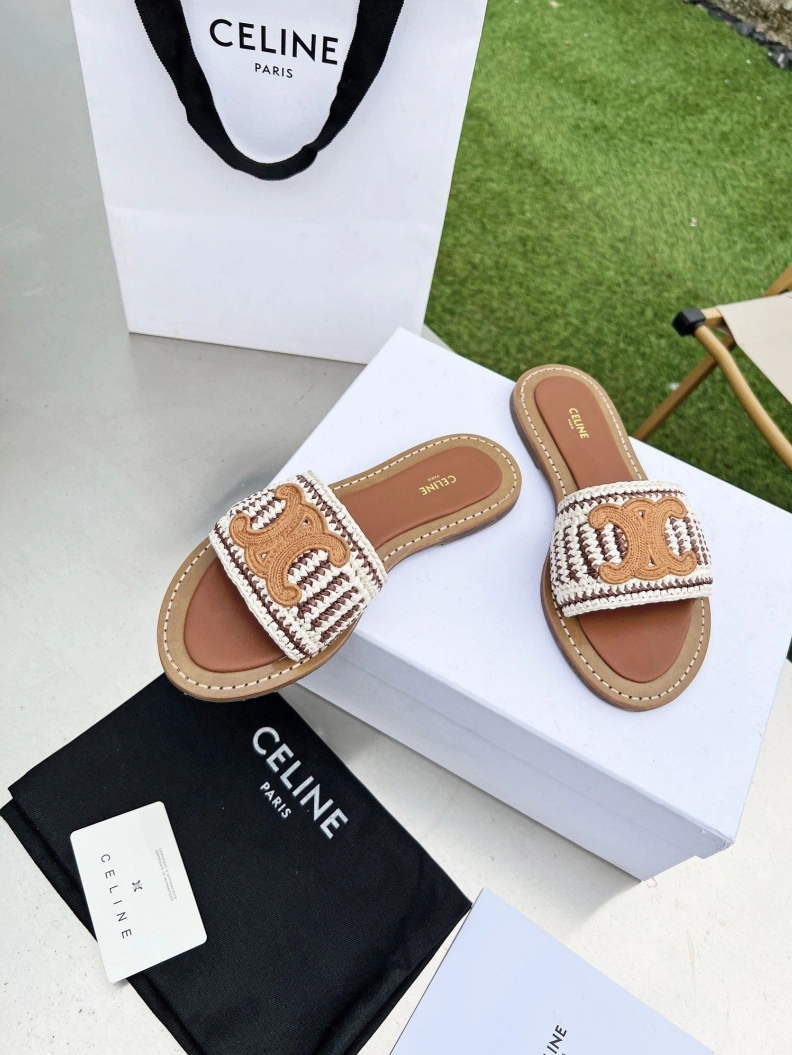 Reliable Cxlxne Slippers 116199