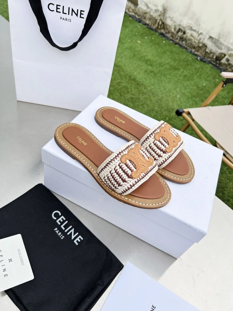 Reliable Cxlxne Slippers 116199