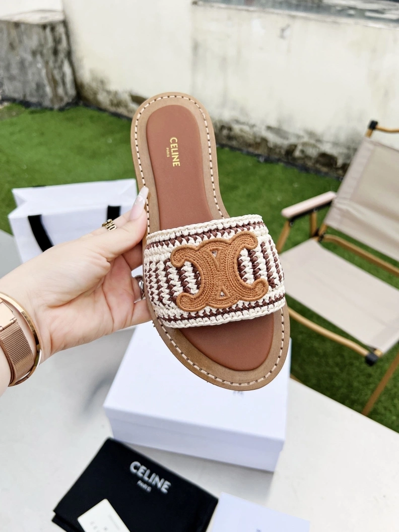 Reliable Cxlxne Slippers 116199